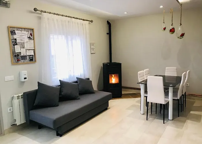 Casa La Mimbrera